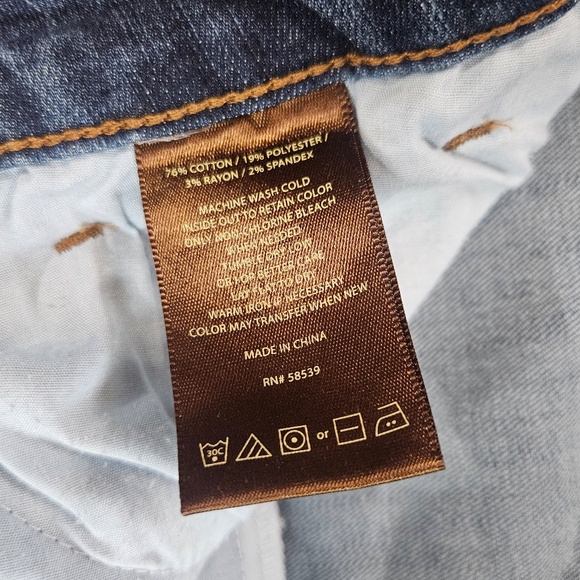 Kut from the Kloth Jeans Womens 6 Blue Denim Distressed Dark Wash Casual Pants - Picture 7 of 9